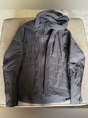 Lululemon Another Mile Jacket in Black